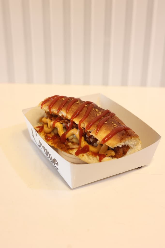 Chicken Sausage Hot Dog